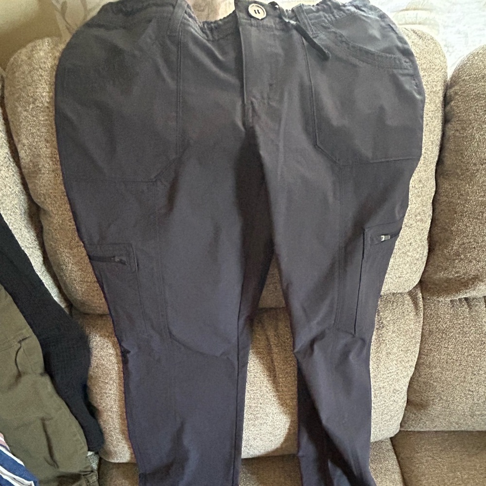 Kuhl Black Women's Cargo Pants with Utility Pockets